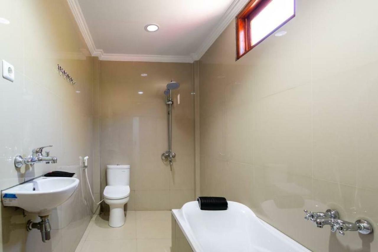 Reddoorz Near Parangtritis Beach Exterior foto